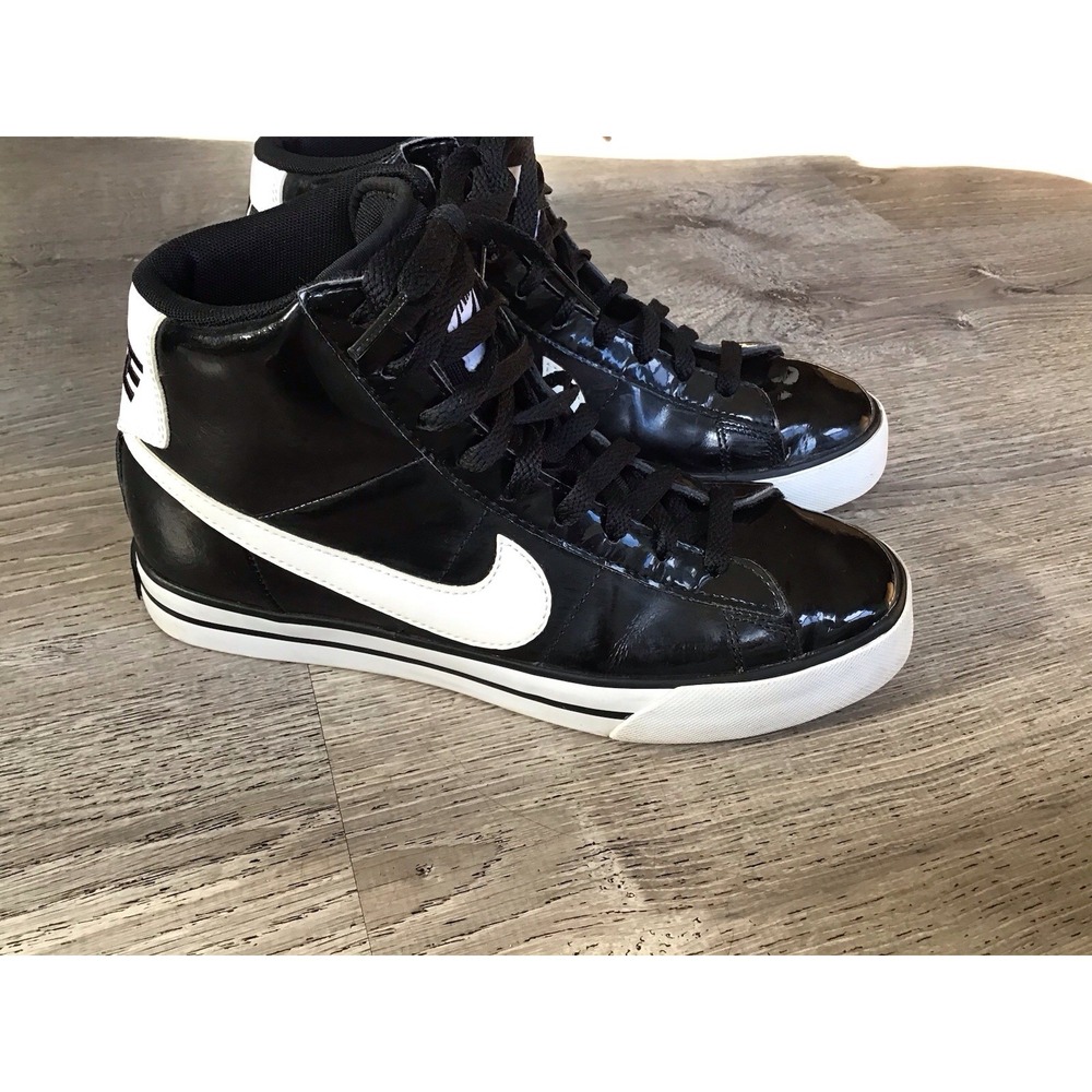 Nike Sweet Classic High Women's Size 8 Black Patent Leather Shoes 354697-022